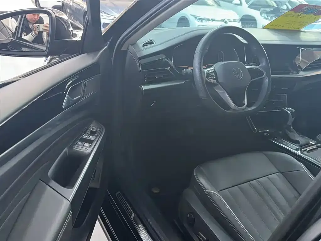 Volkswagen Passat — фото 6