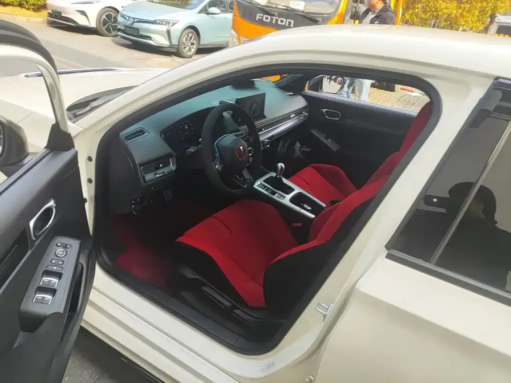 Honda Civic (Import) — фото 6