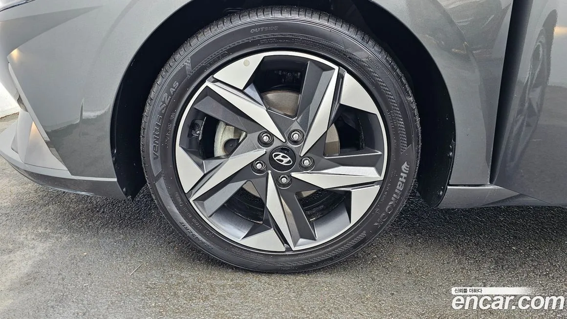 Hyundai AVANTE — фото 3
