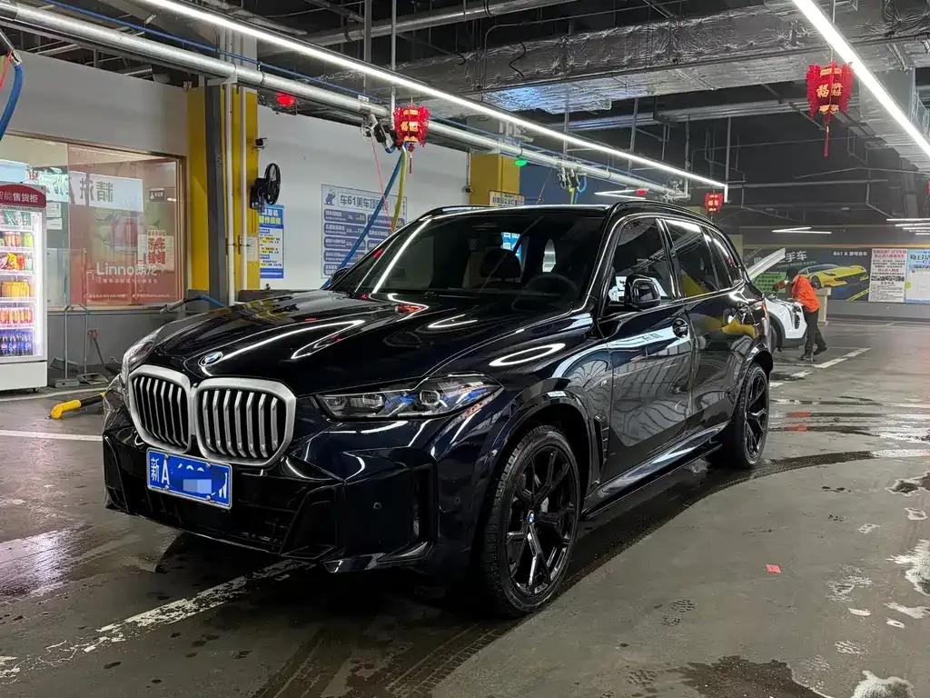 BMW X5 — фото 1
