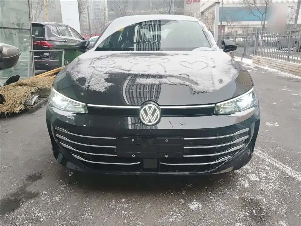 Volkswagen Passat — фото 9