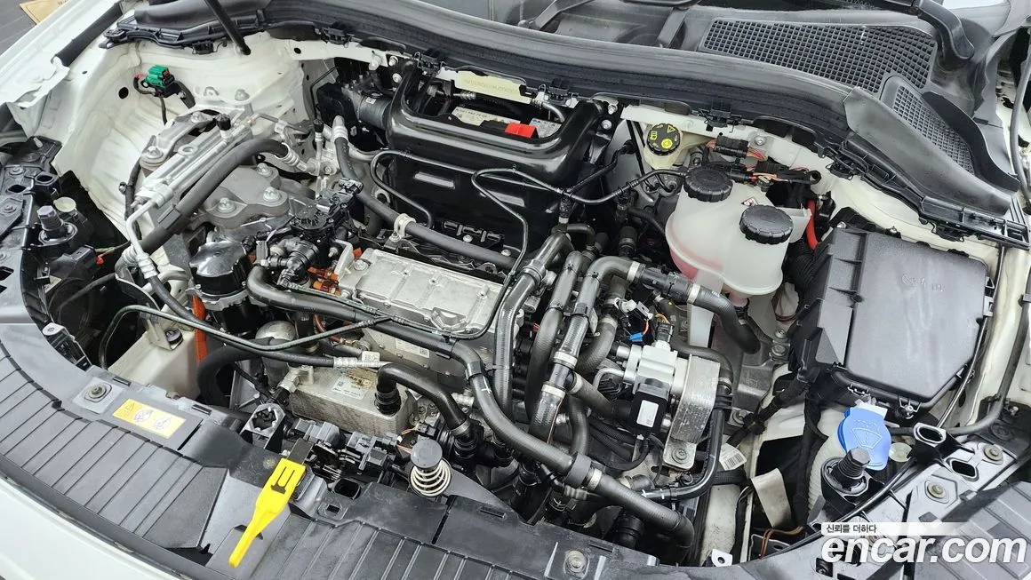 Mercedes-Benz EQA — фото 10