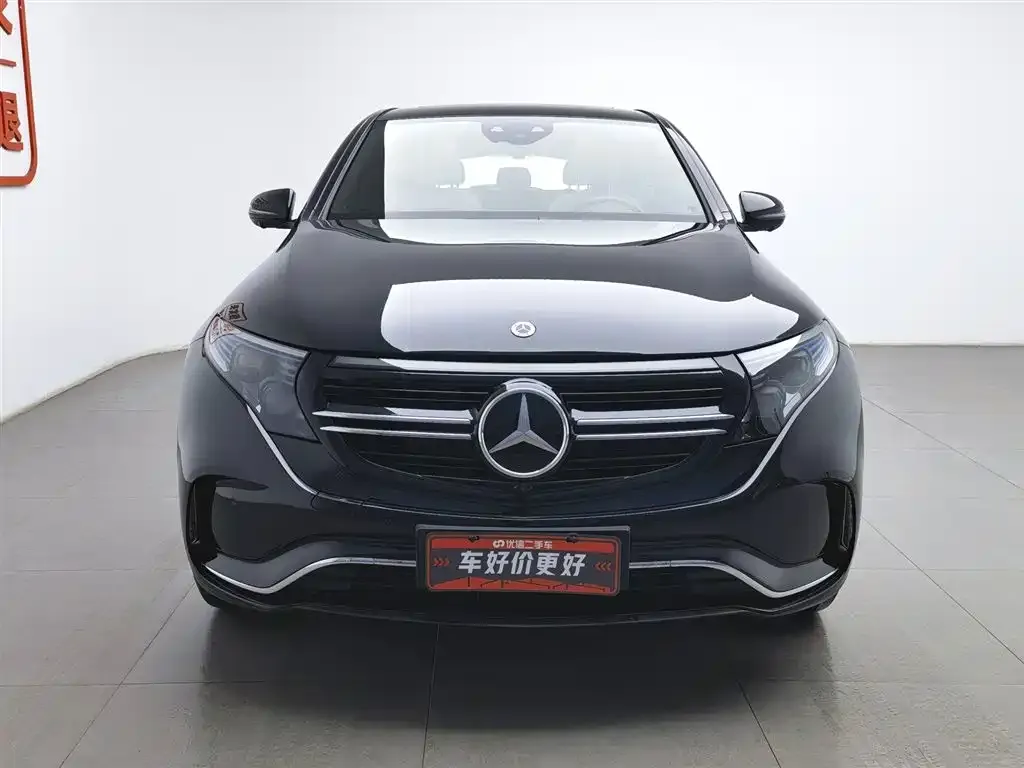 Mercedes-Benz EQC — фото 2