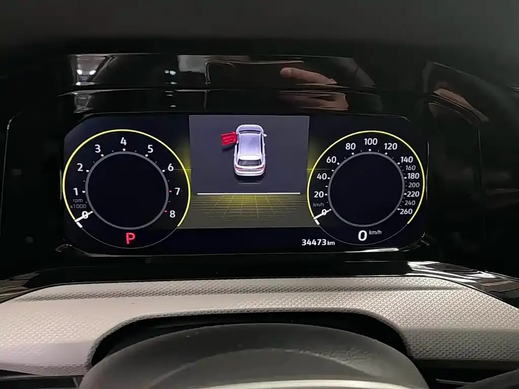 Volkswagen Golf — фото 9