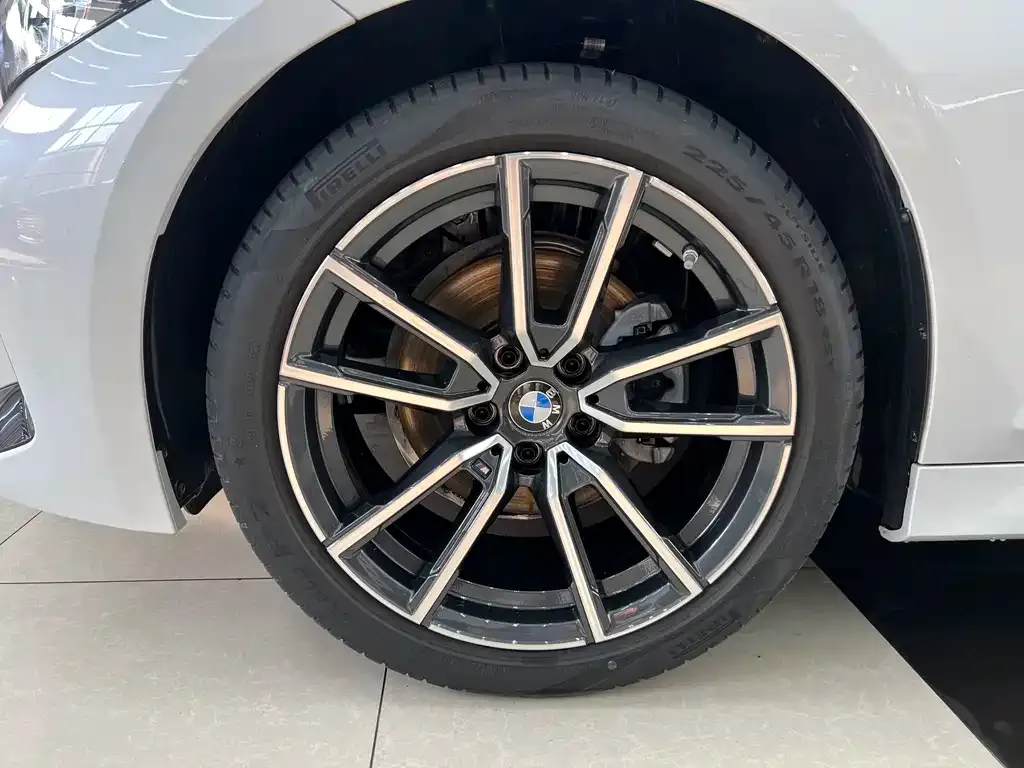 BMW 3 Series — фото 2