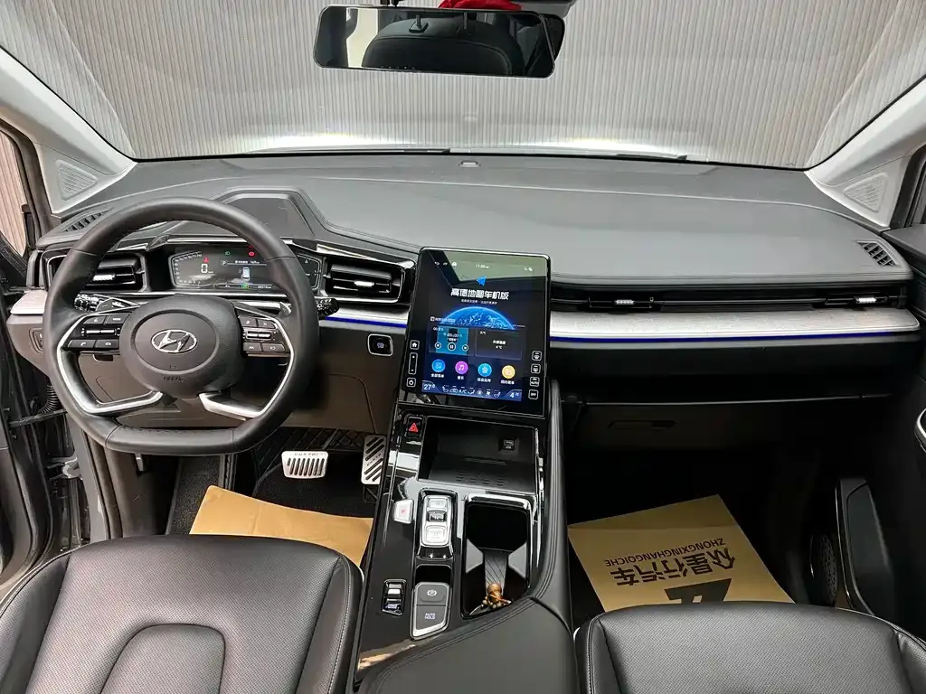 Hyundai Custo — фото 10