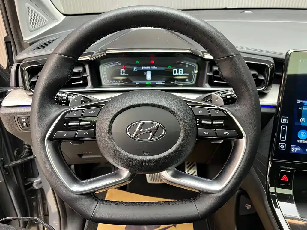 Hyundai Custo — фото 9