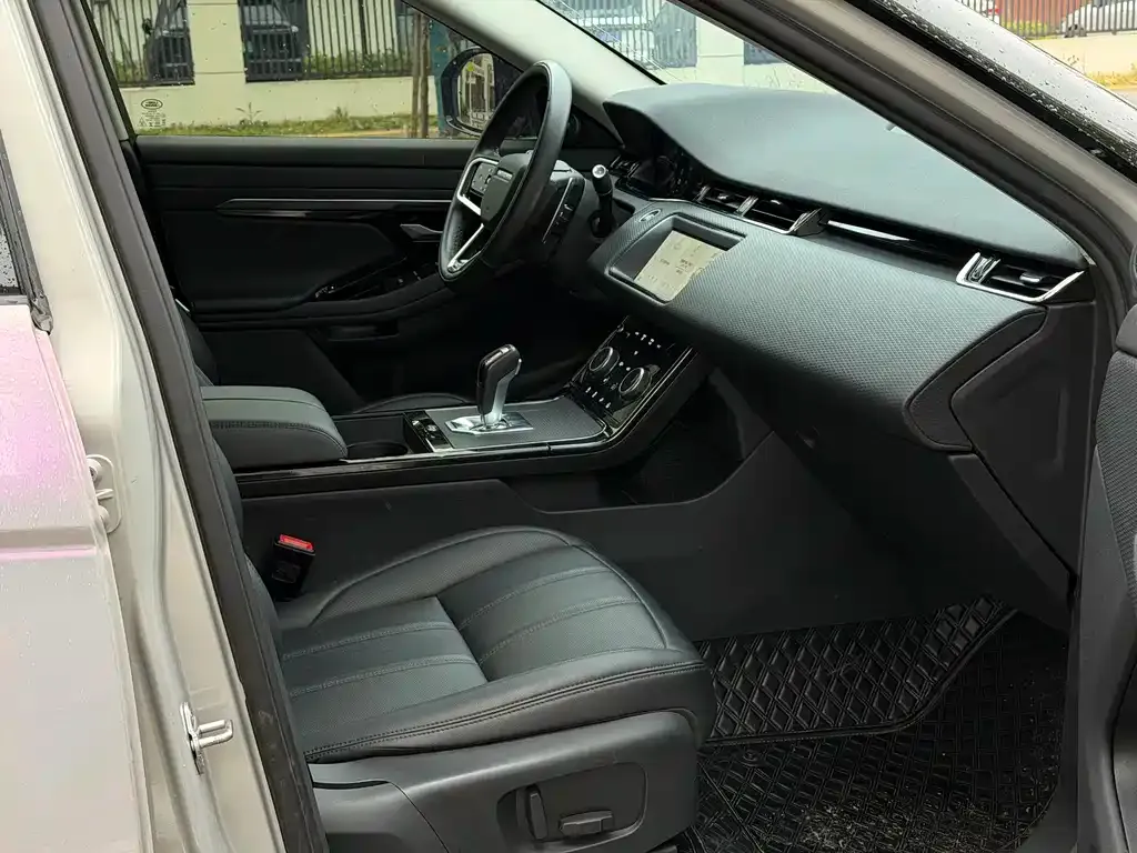 Land Rover Evoque — фото 4