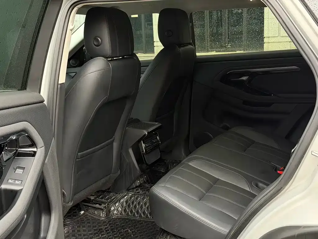 Land Rover Evoque — фото 3
