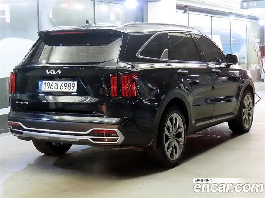 Kia Sorento — фото 7
