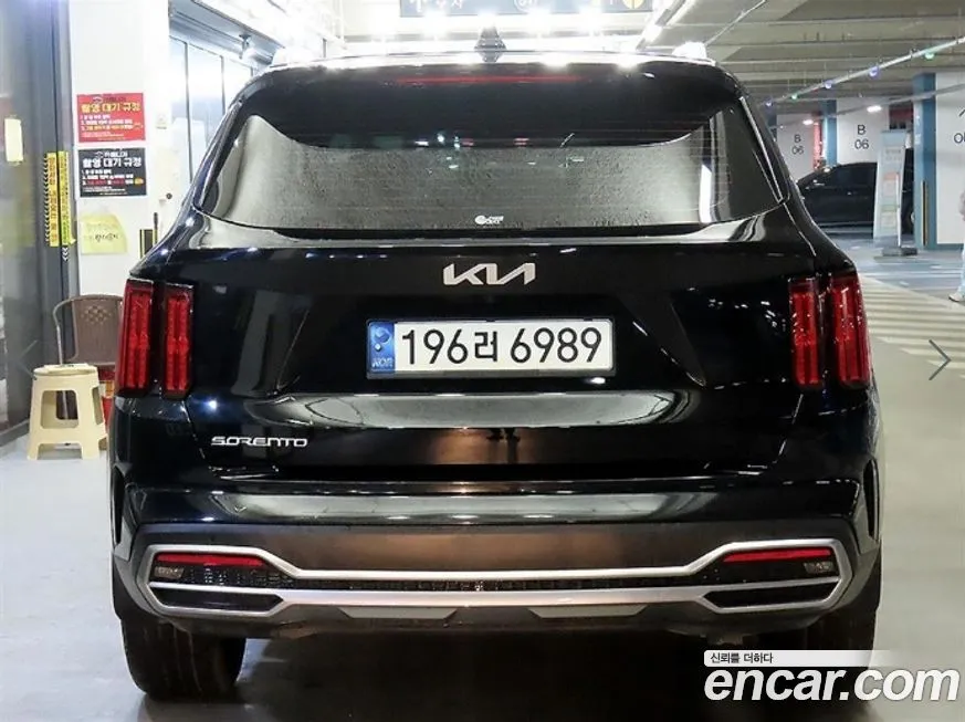Kia Sorento — фото 9