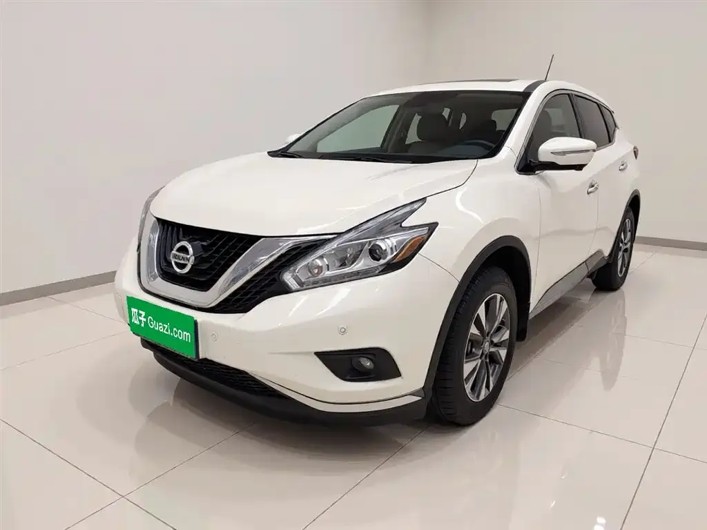 Nissan Murano — фото 1
