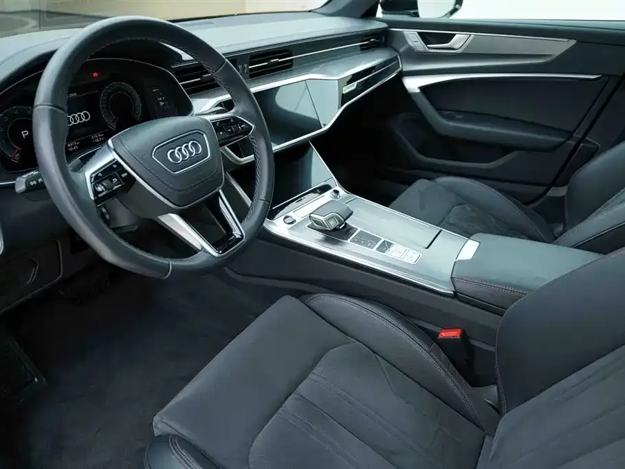 Audi A6L — фото 6