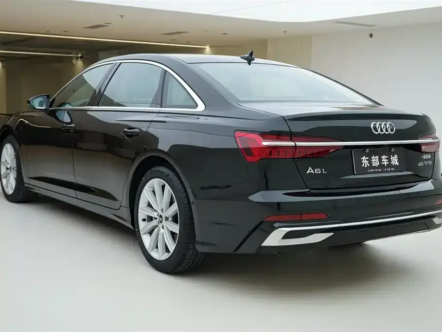Audi A6L — фото 4