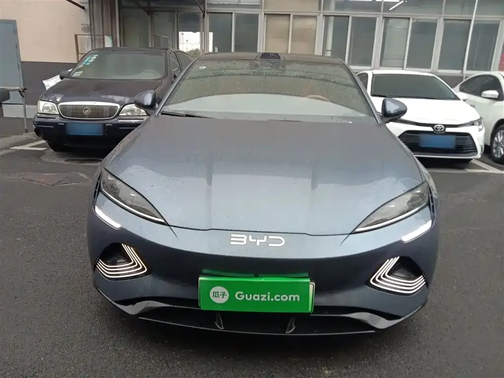 BYD Seal — фото 4
