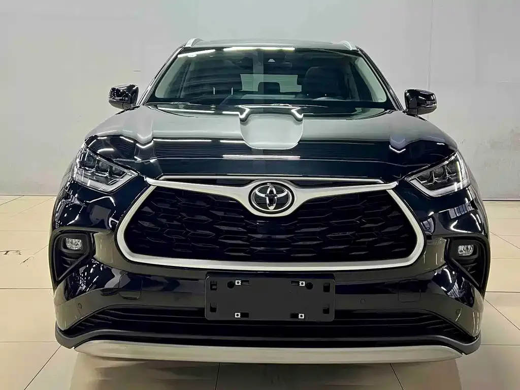 Toyota Highlander — фото 4