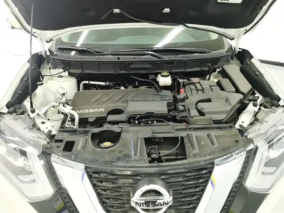Nissan X-Trail — фото 10