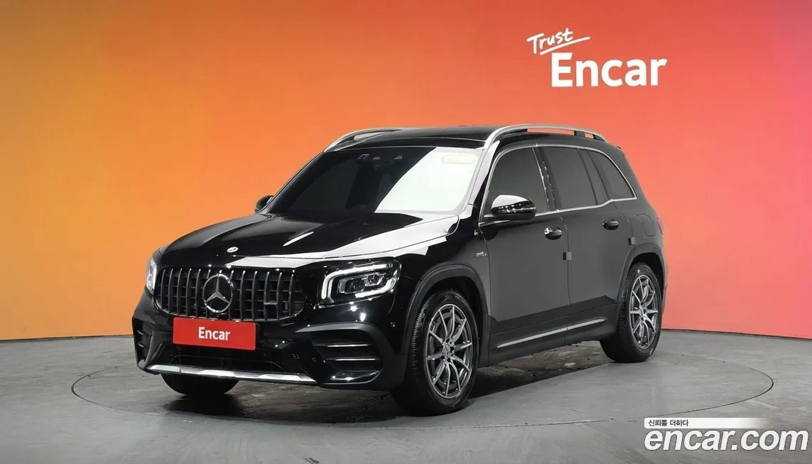 Mercedes-Benz GLB-Class — фото 1