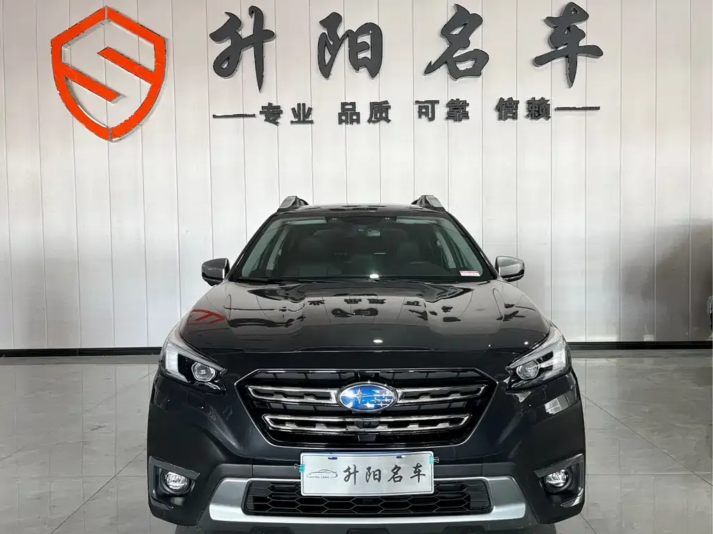 Subaru Outback — фото 7