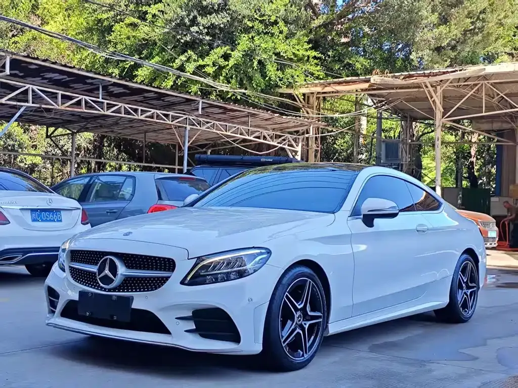 Mercedes-Benz C-Class (Import) — фото 1