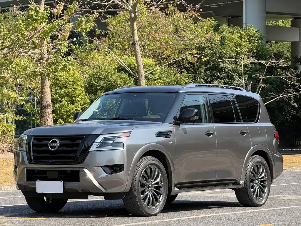 Nissan Patrol — фото 10