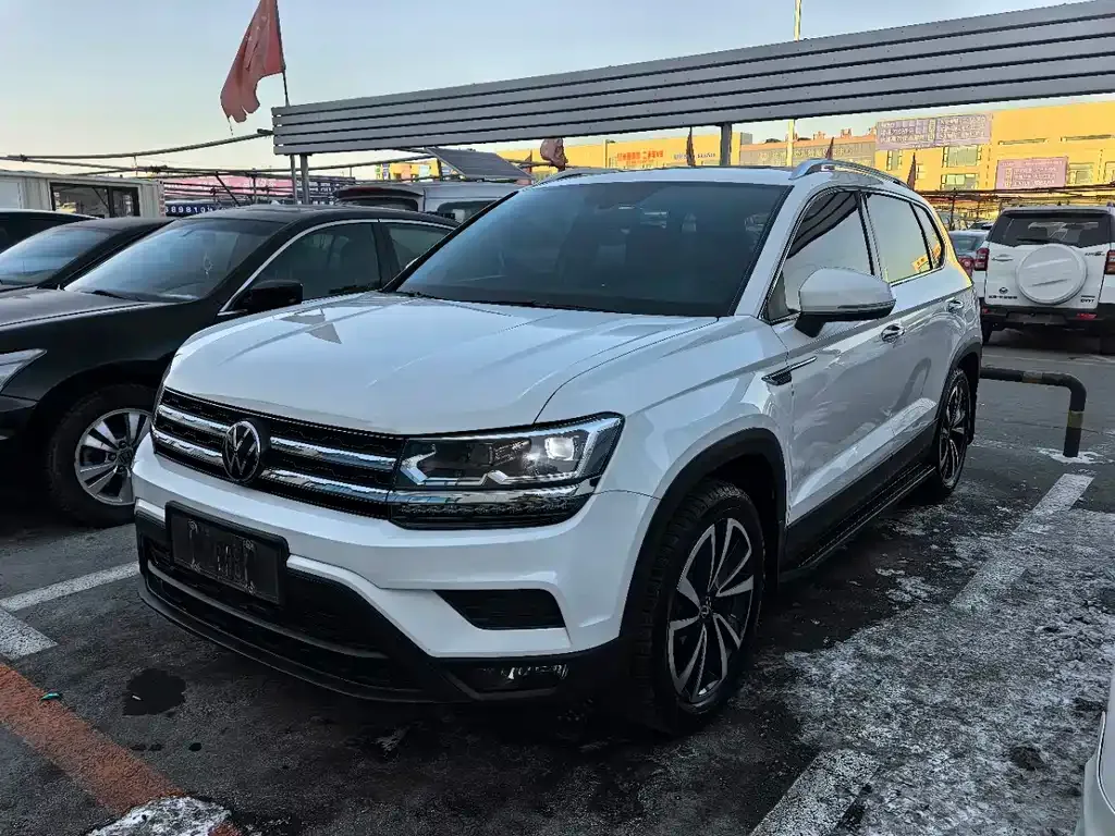 Volkswagen Tharu — фото 1