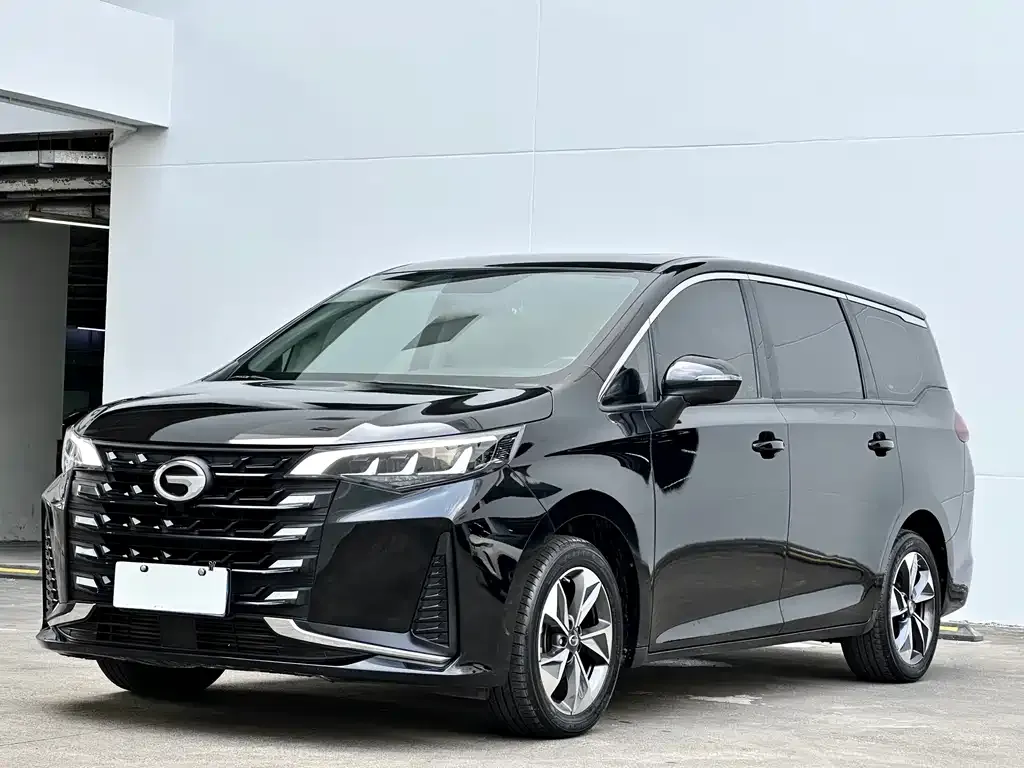 GAC Motor Trumpchi M6 — фото 1