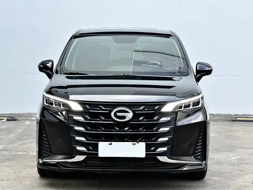 GAC Motor Trumpchi M6 — фото 8
