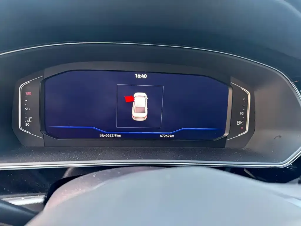 Volkswagen Passat — фото 8