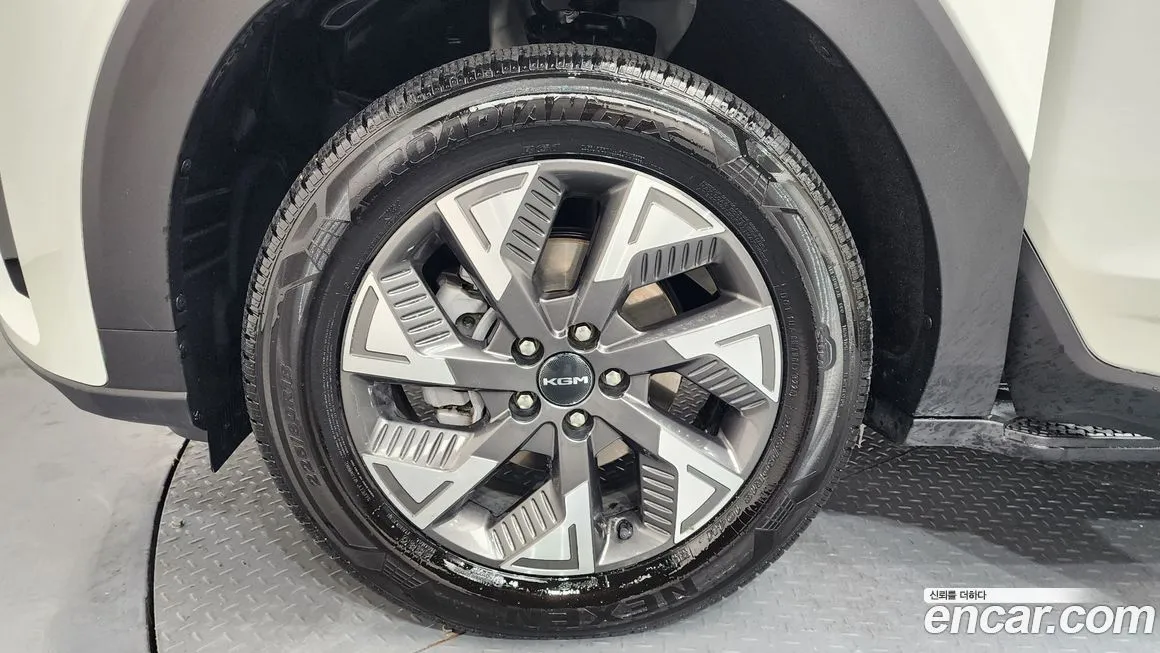 KG Mobility (Ssangyong) Torres — фото 9