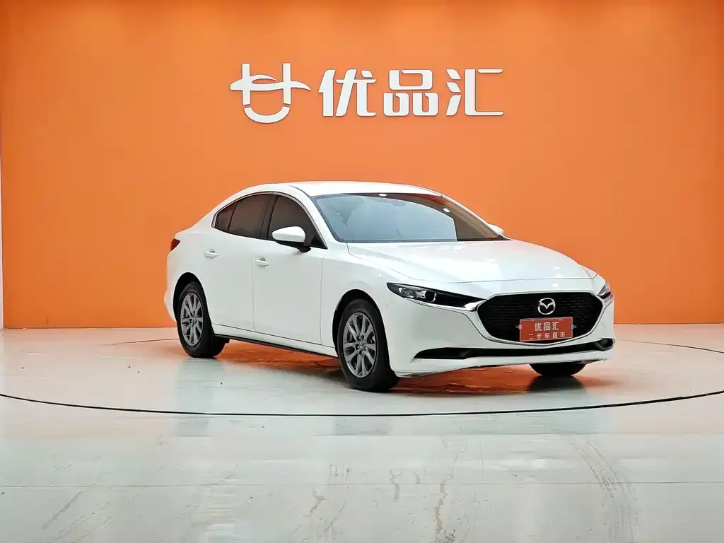 Mazda 3 Axela — фото 7