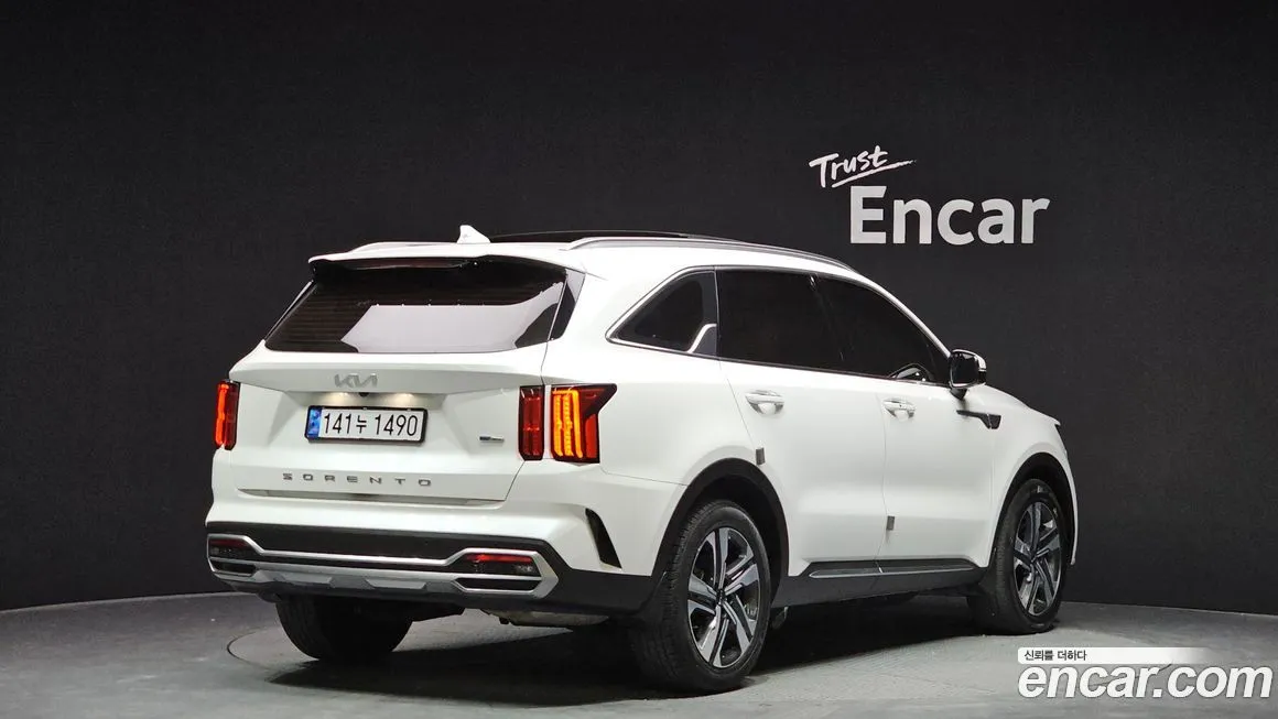 Kia Sorento — фото 6