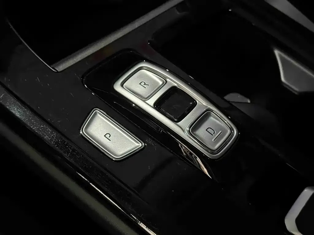 Hyundai Custo — фото 7