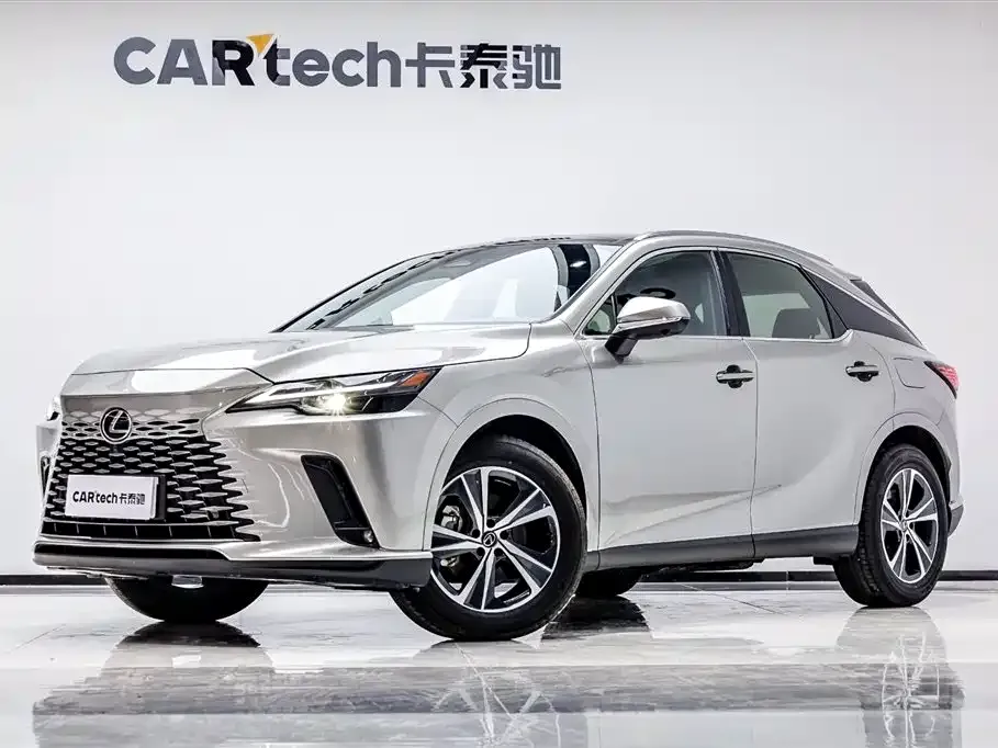 Lexus RX — фото 9