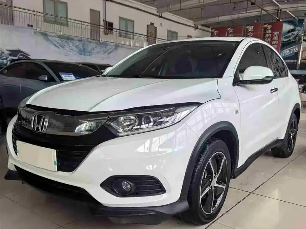 Honda Vezel — фото 1