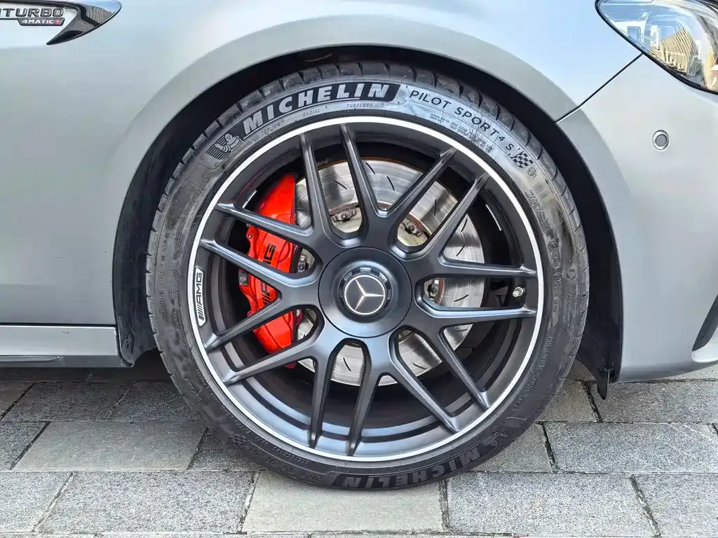 Mercedes-Benz E-Class AMG — фото 7