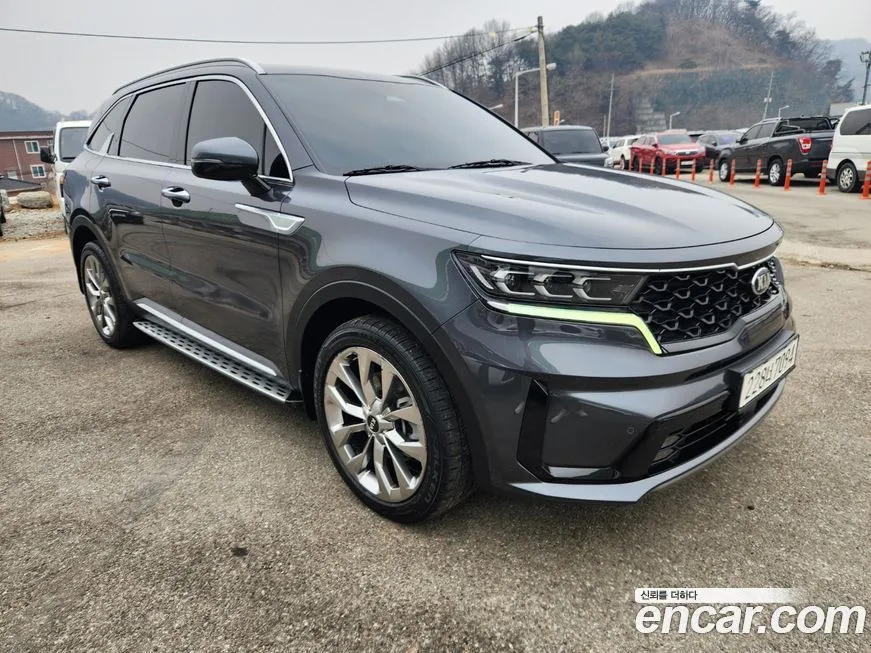Kia Sorento — фото 9
