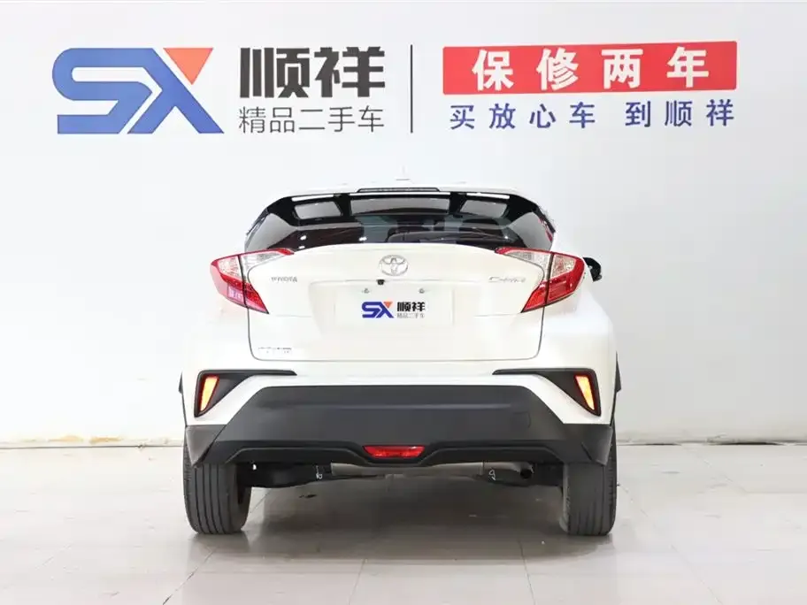 Toyota C-HR — фото 4