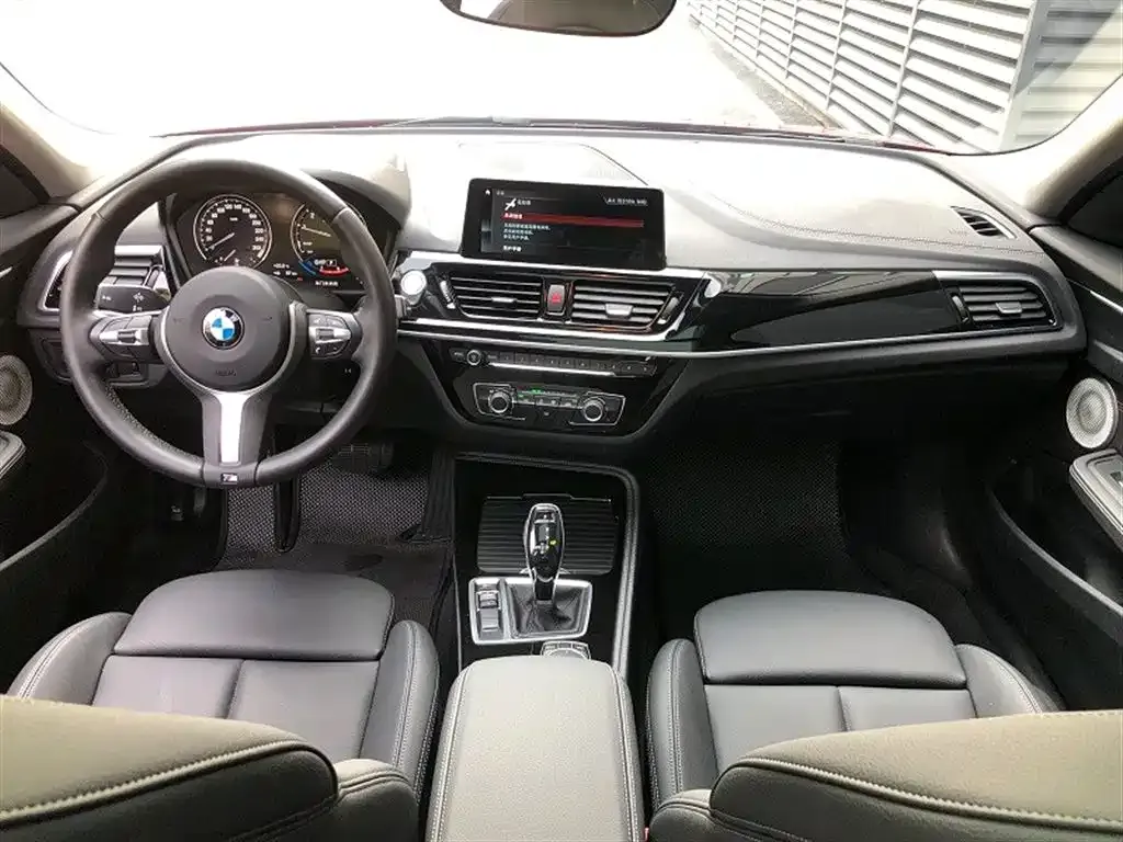 BMW 1 Series — фото 2