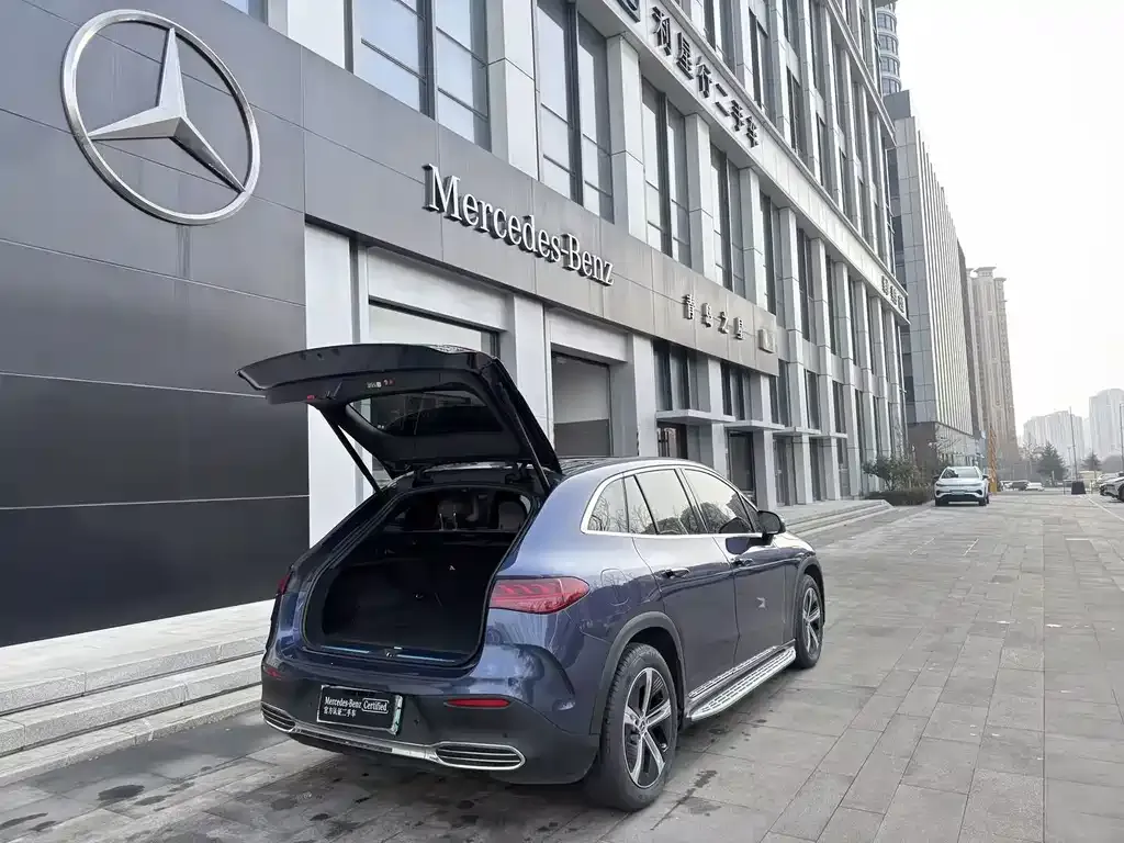 Mercedes-Benz EQE SUV — фото 2