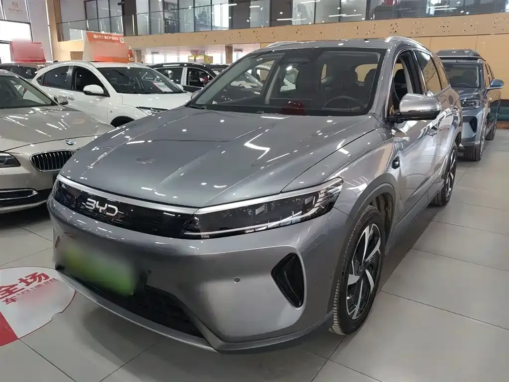 BYD Seal 05 DM-i — фото 1