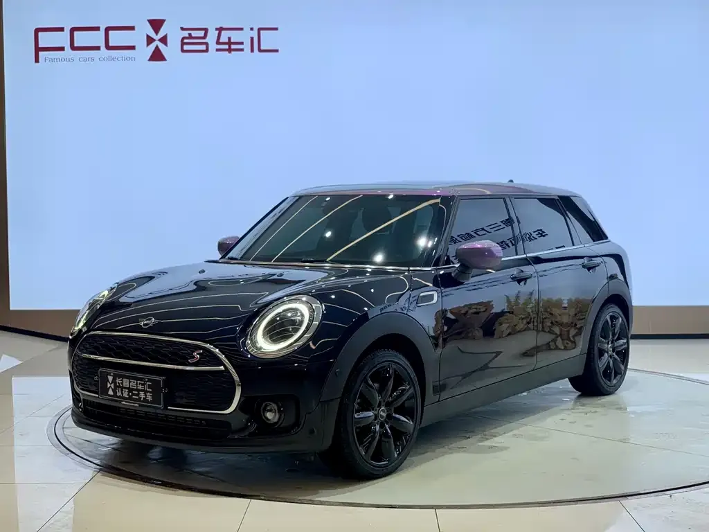 MINI Clubman — фото 1