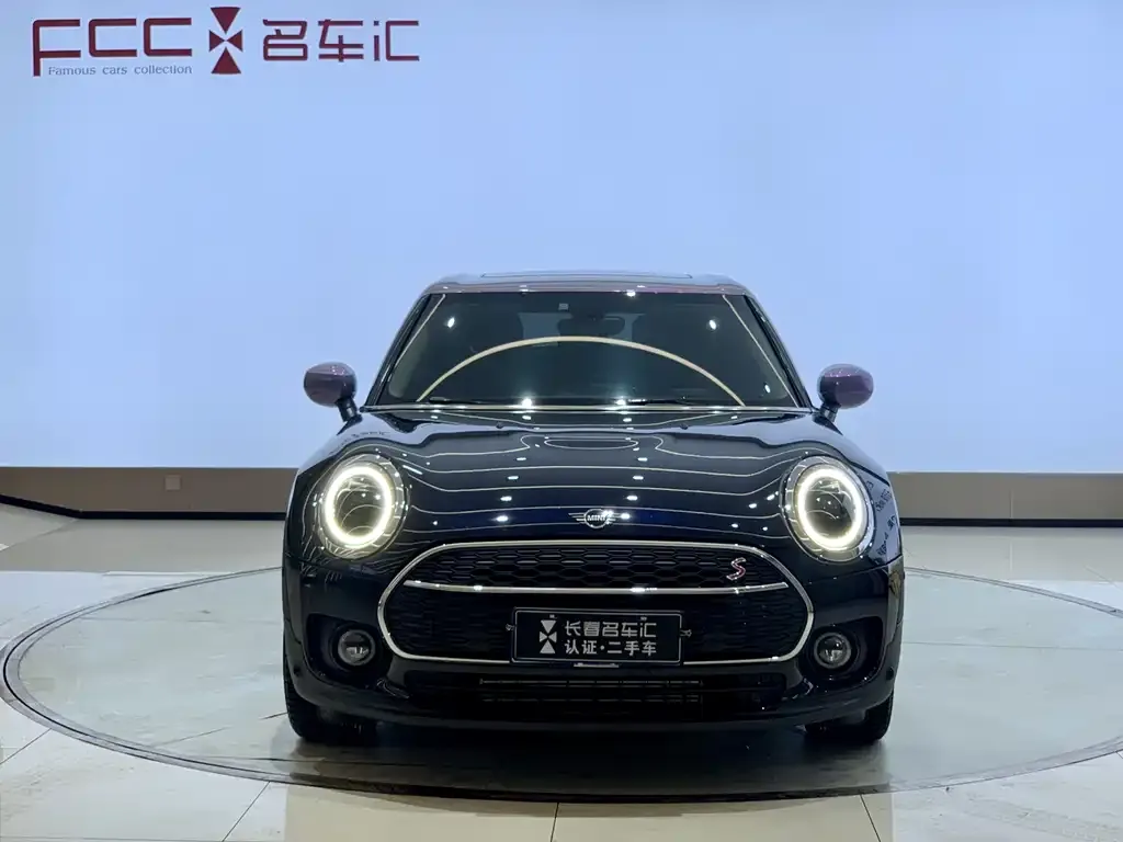 MINI Clubman — фото 7