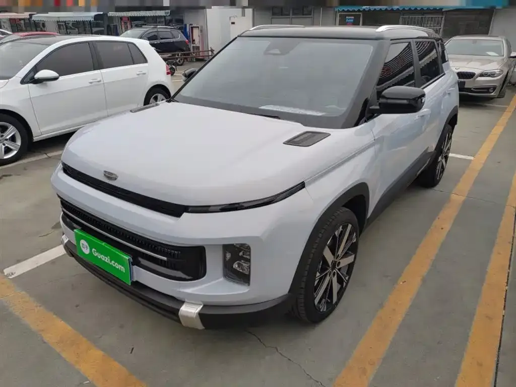 Geely Icon — фото 1