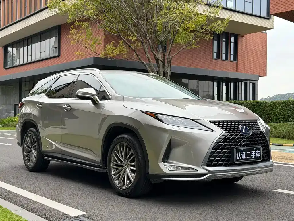 Lexus RX — фото 6