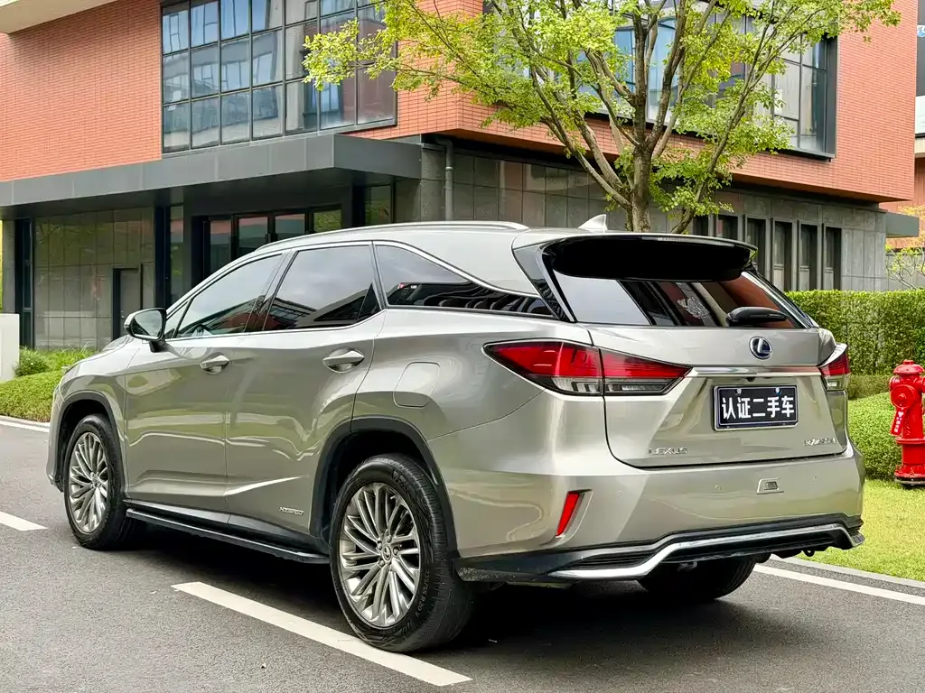 Lexus RX — фото 5