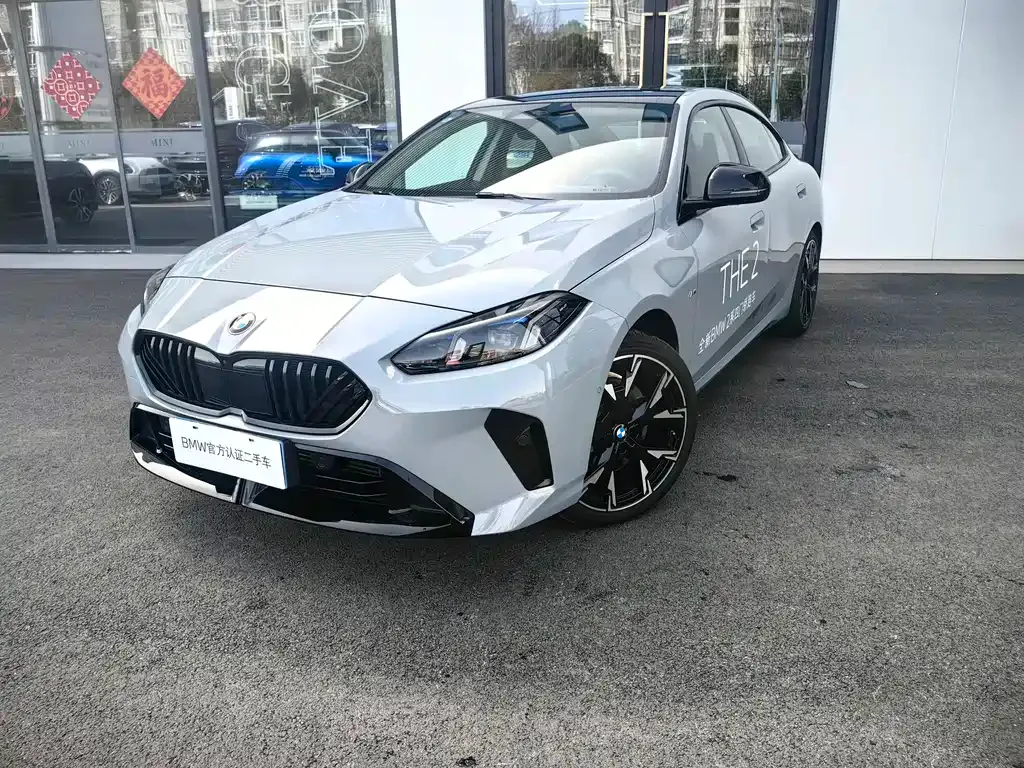 BMW 2 Series — фото 1