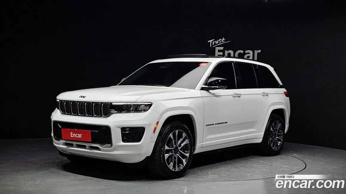 Jeep Cherokee — фото 1