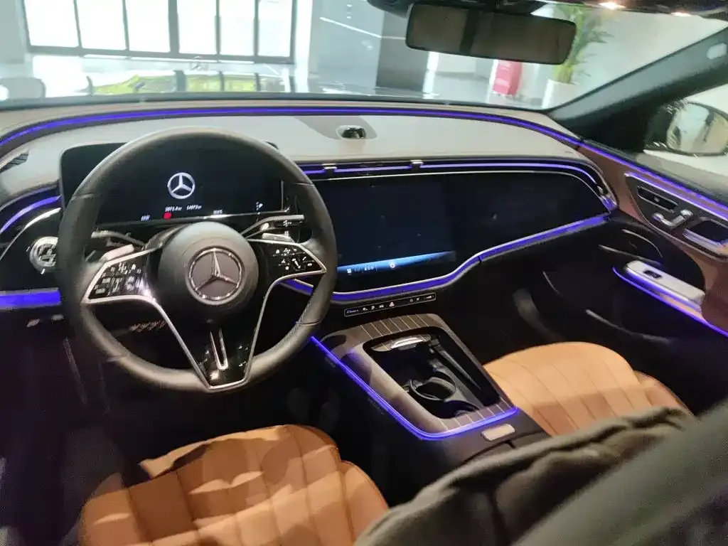 Mercedes-Benz E-Class New Energy — фото 6