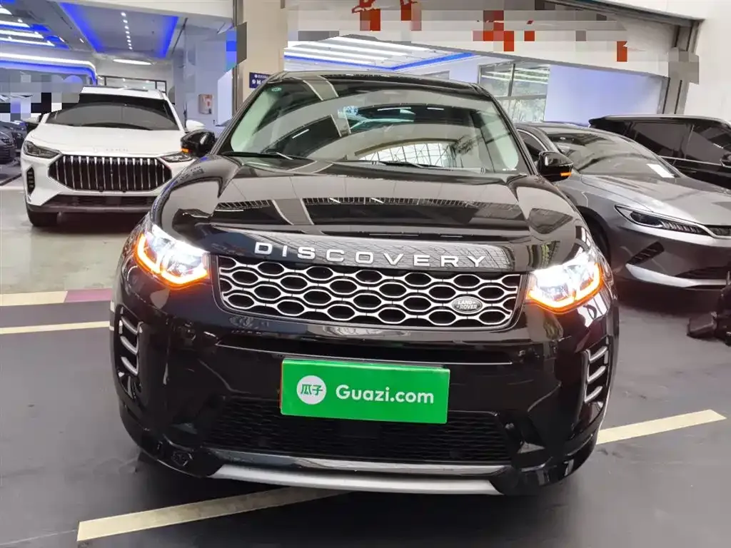 Land Rover Discovery Sport Hybrid — фото 5